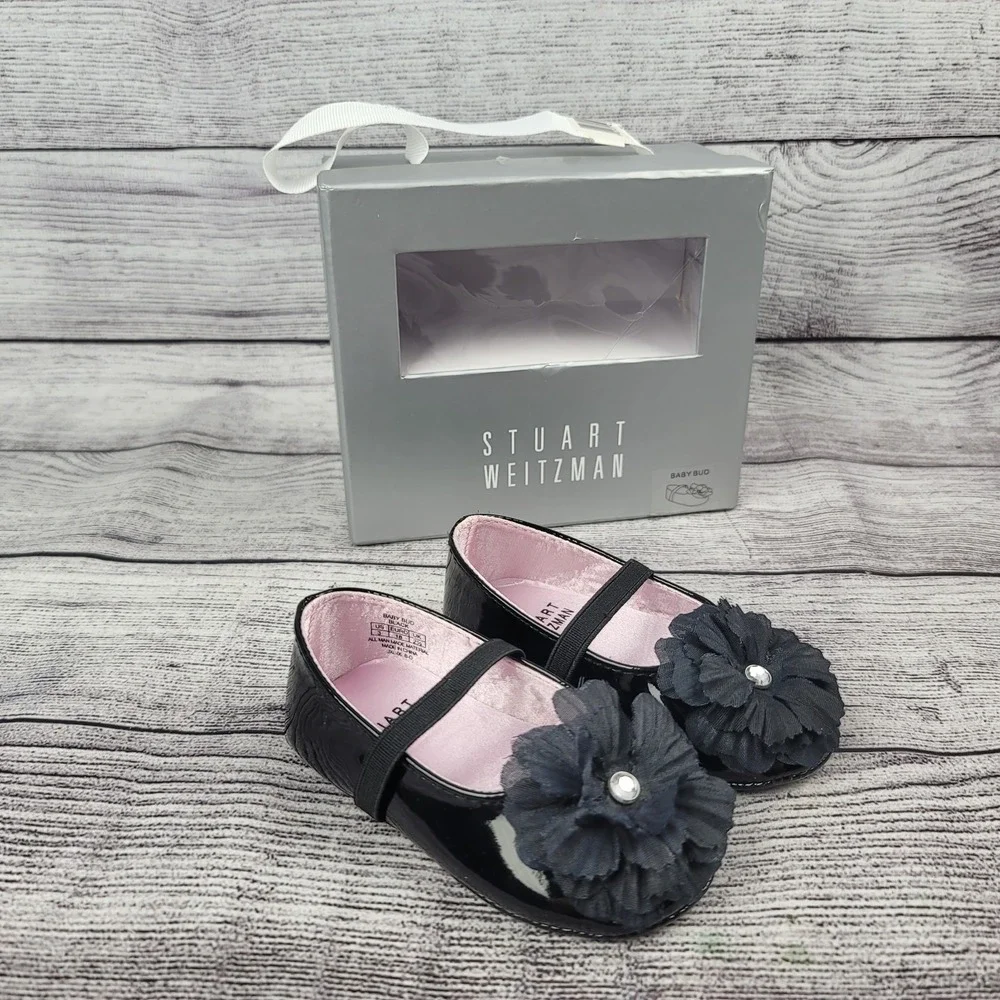 Stuart Weitzman Black Flower Mary Jane Baby Bud Shoes Size 3 (6-9 months)